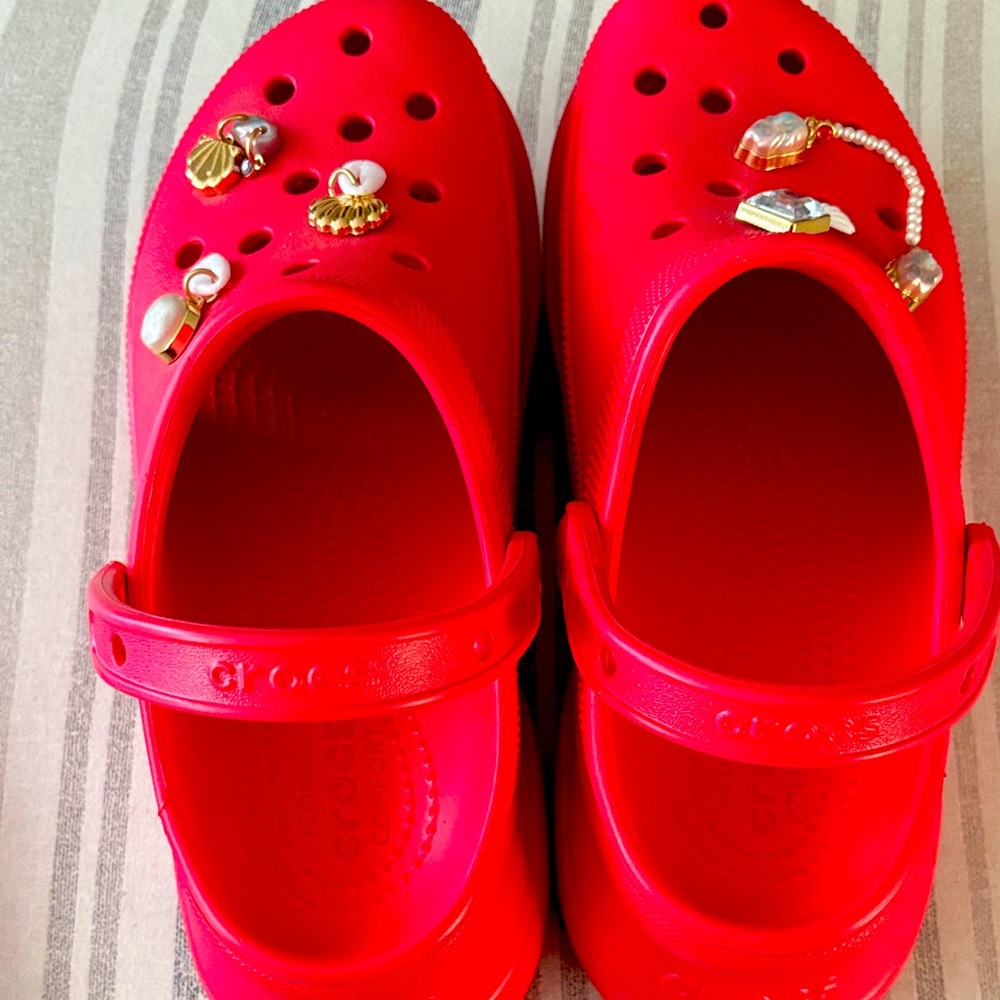 CROCS Women’s Bright Red Water Shoes with Charms